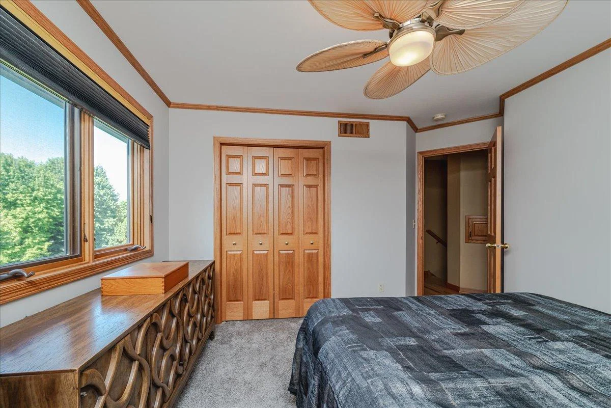 Upper Bdrm 3