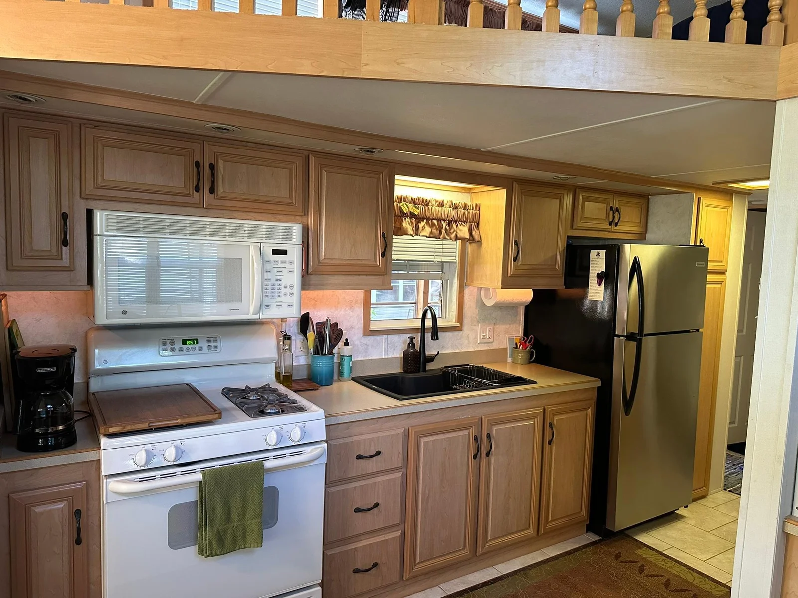 Kitchen.JPEG