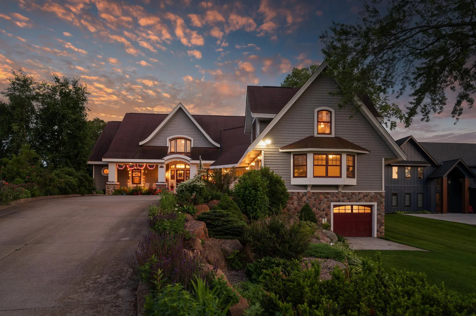 Designed by renowned architect Ben Nelson!