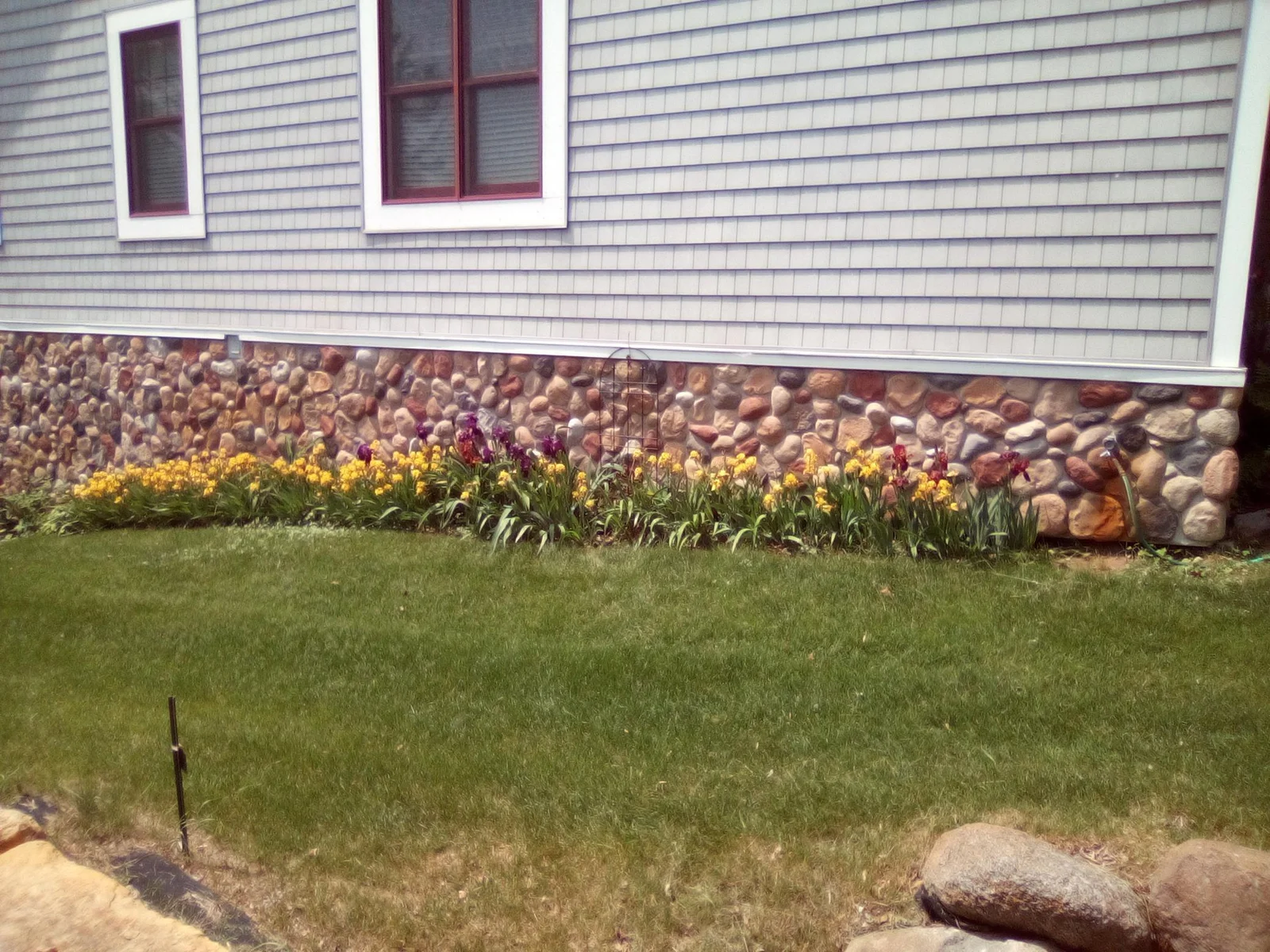 Thumbnail photo 81