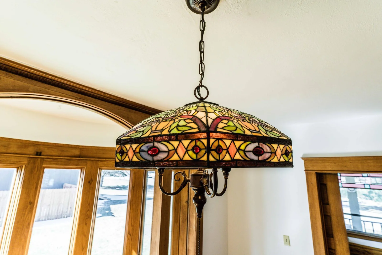 Detail Tiffany lamp.jpg