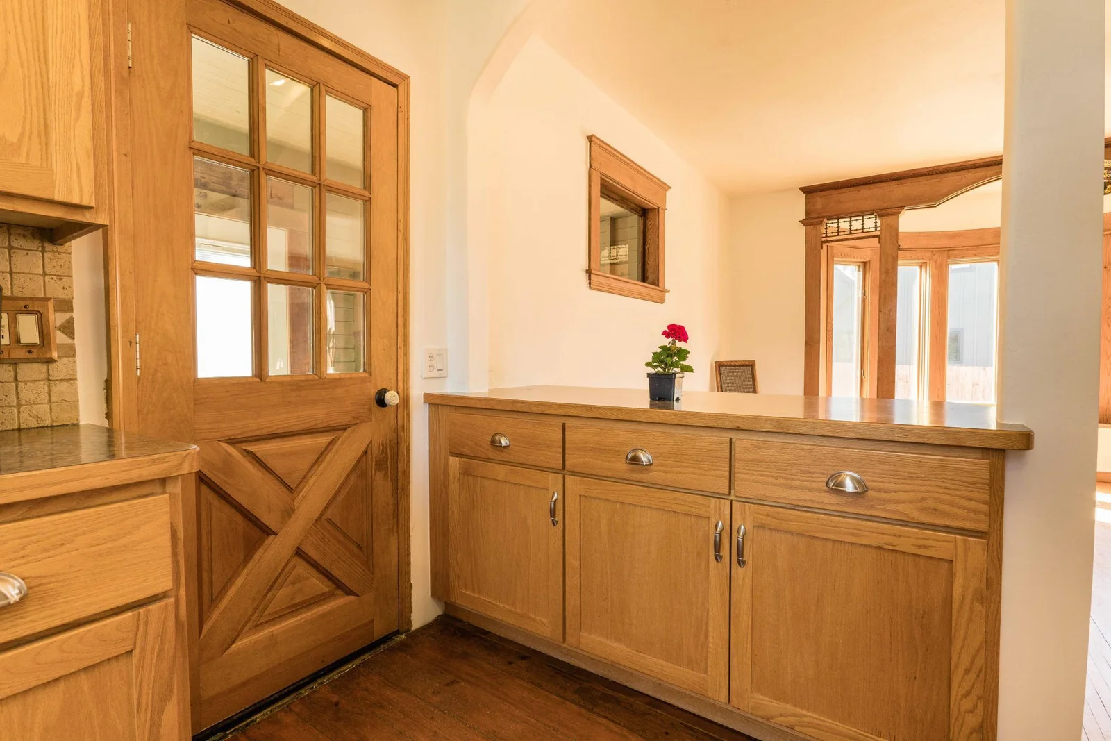 Kitchen 6.jpg