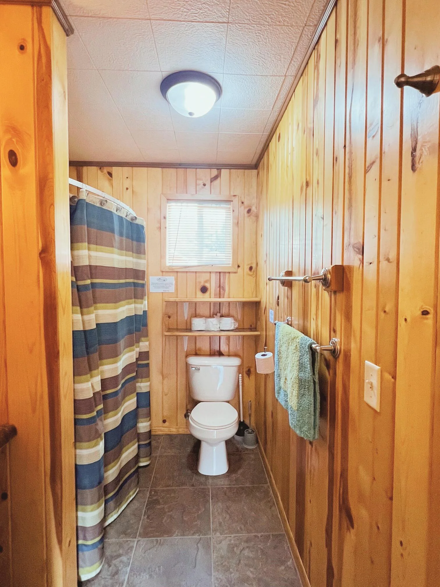 9 Bathroom - Edited.jpg