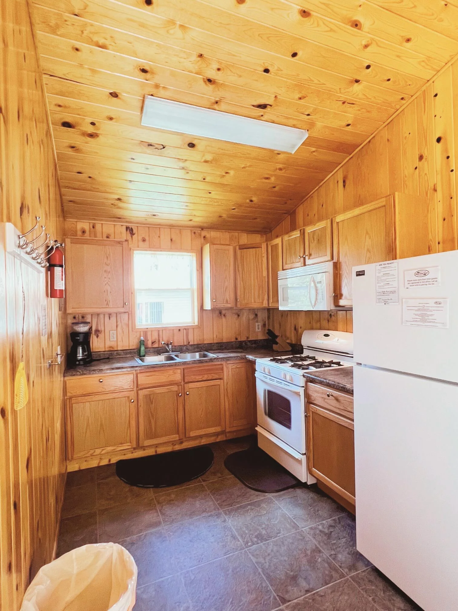 9 kitchen - Edited.jpg