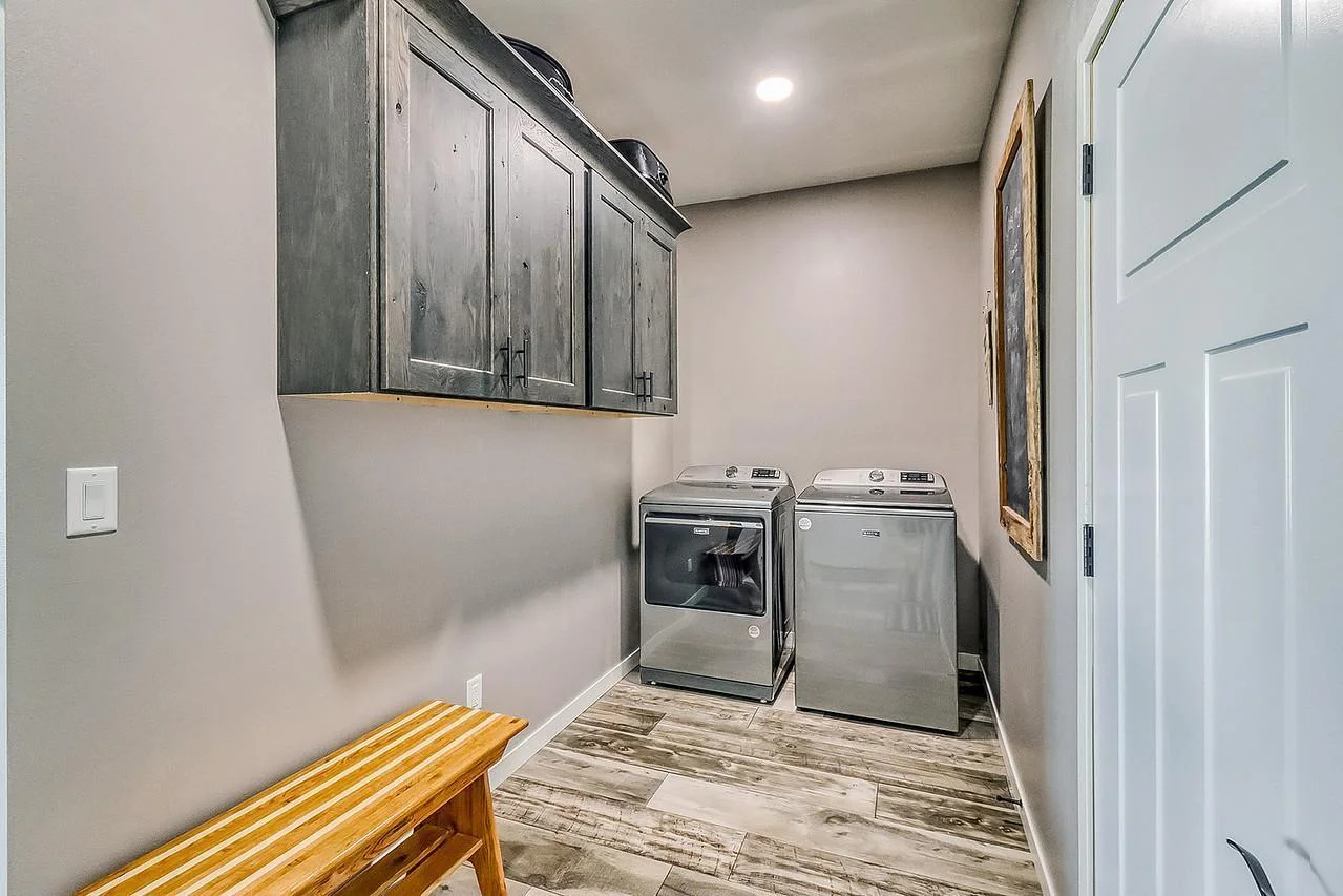Laundry_Mudroom1_1-1280.jpg