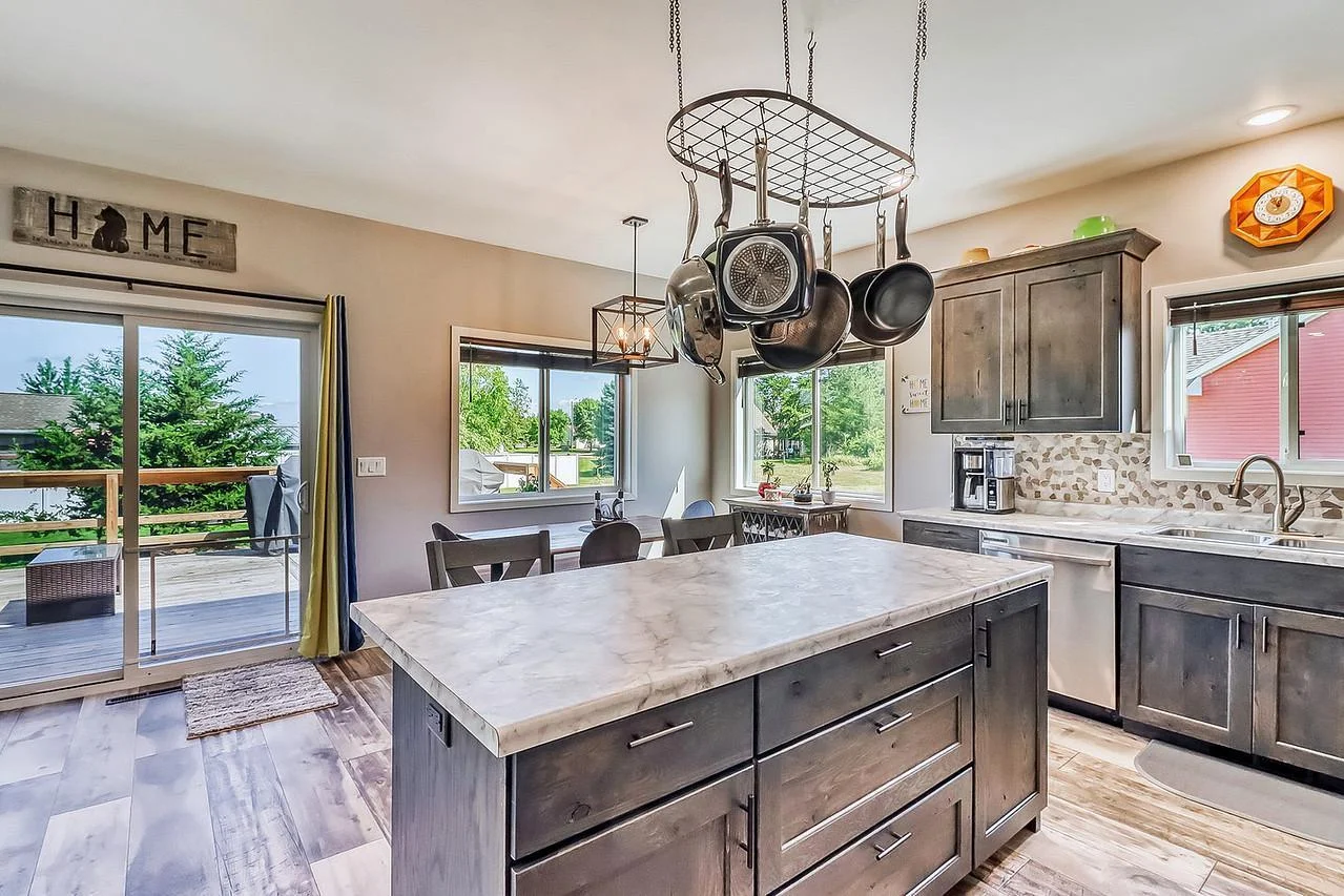 Kitchen1_5-1280.jpg