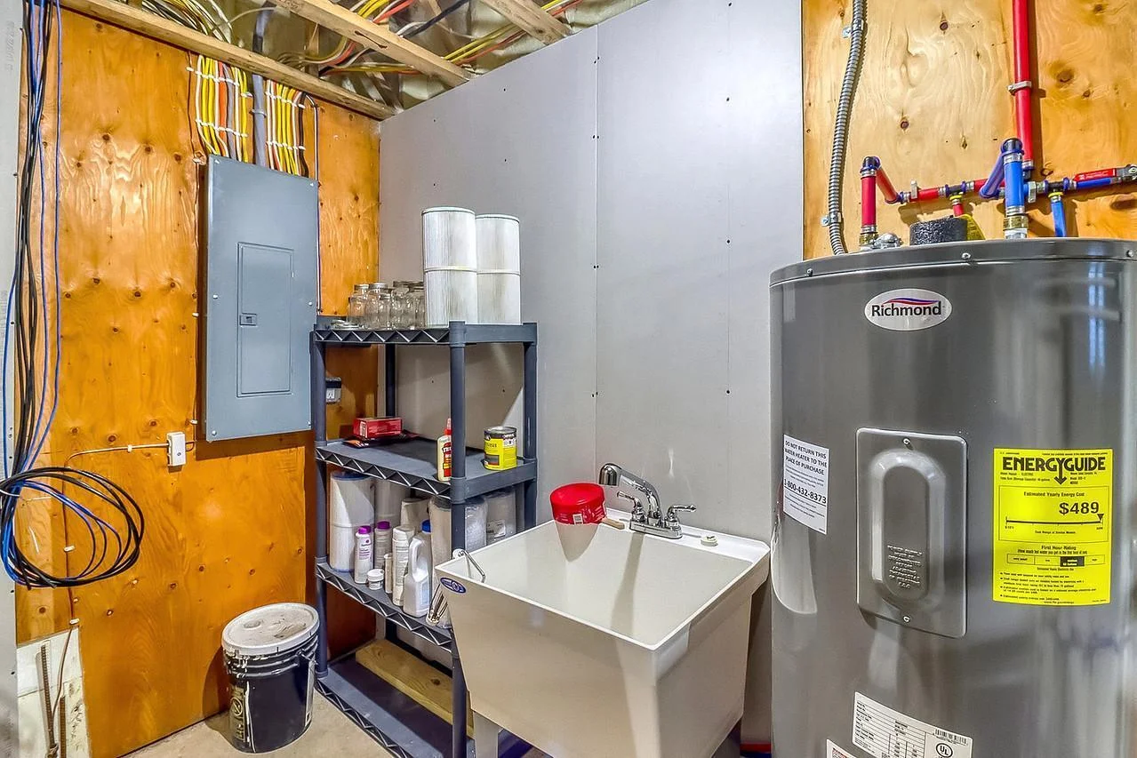 Basement Mechanical1_1-1280.jpg