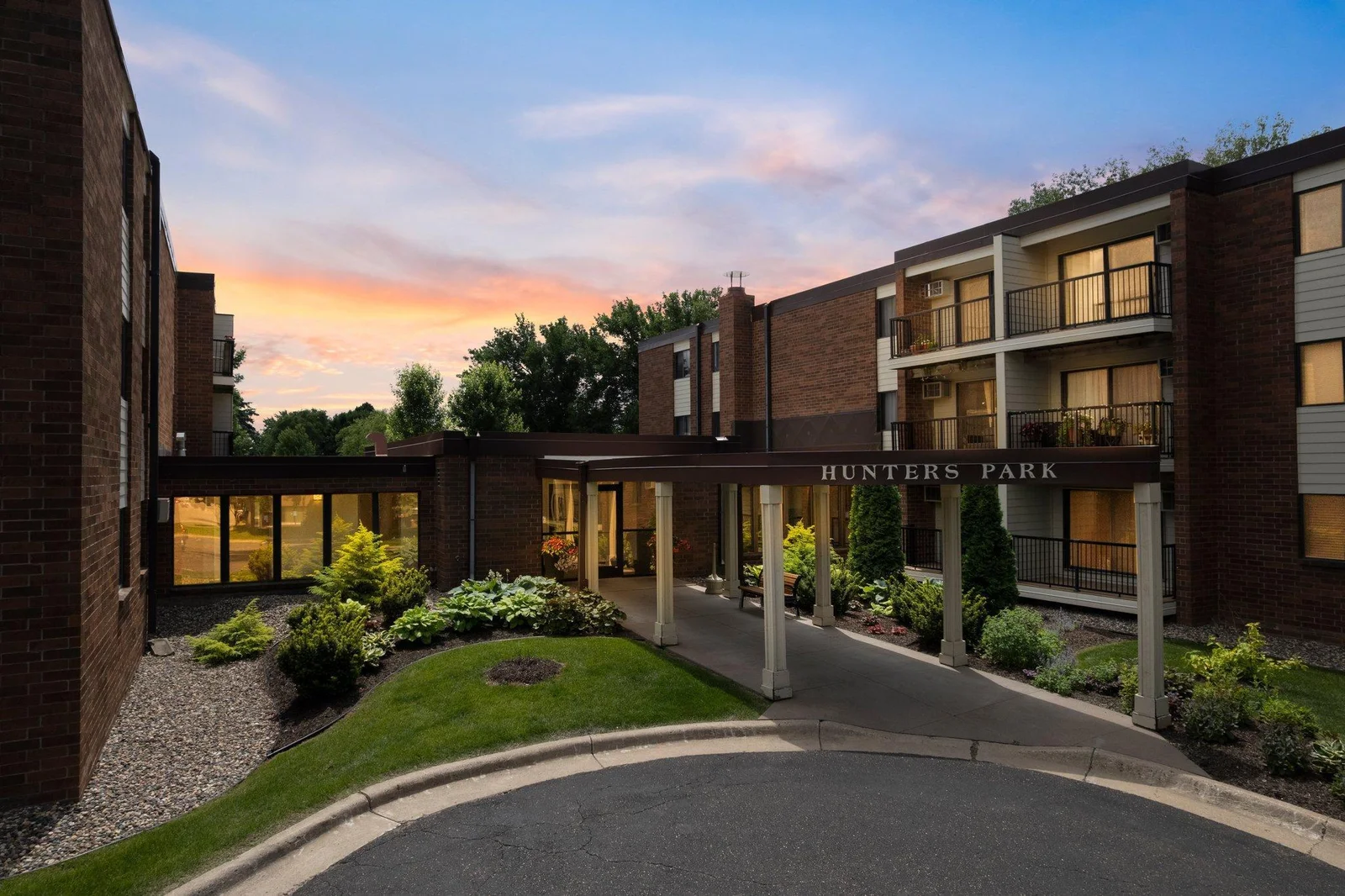 You'll  love the serene and peaceful setting of this beautiful building.