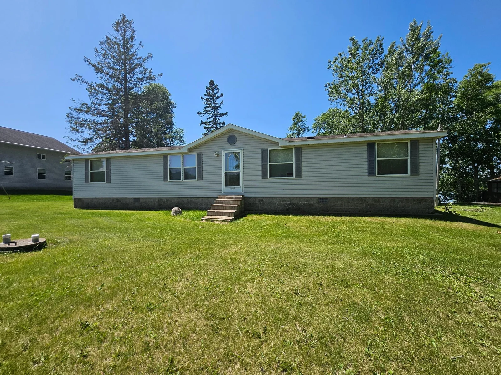 Photo 1 of 31905 Sullivan