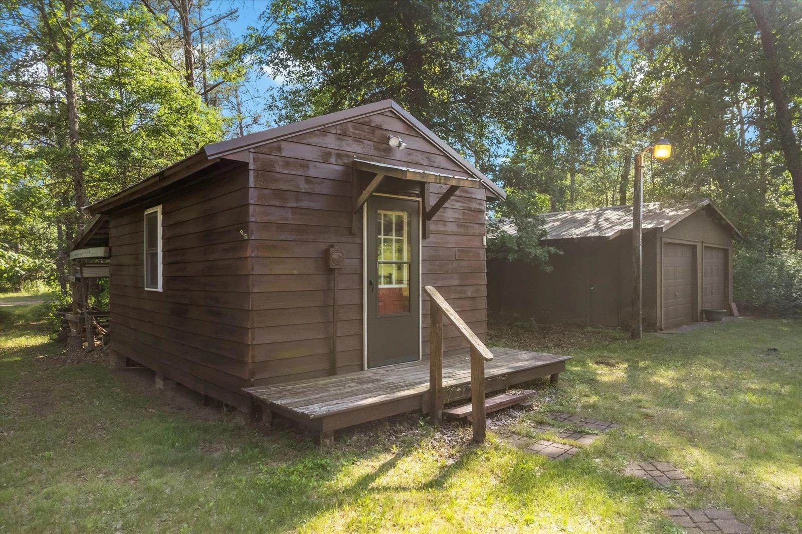 Bunkhouse/Cabin  12x20 for your guests
