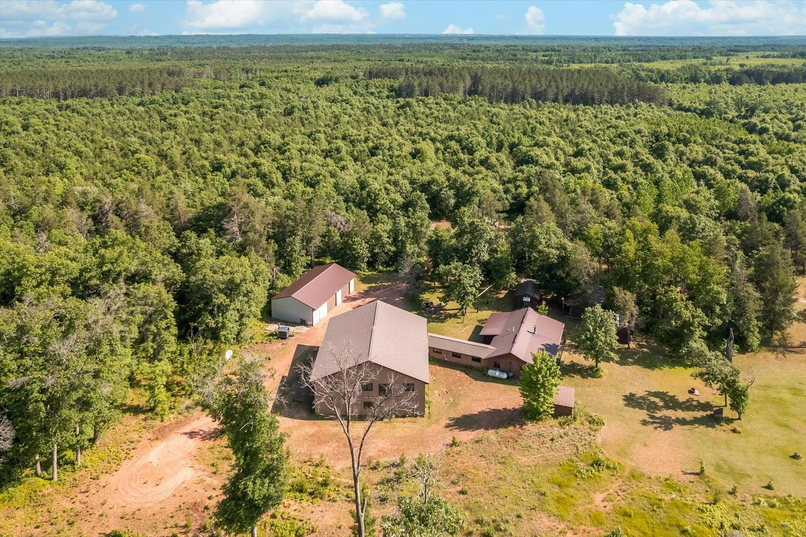 Home , VRBO , PLUS Great Hunting