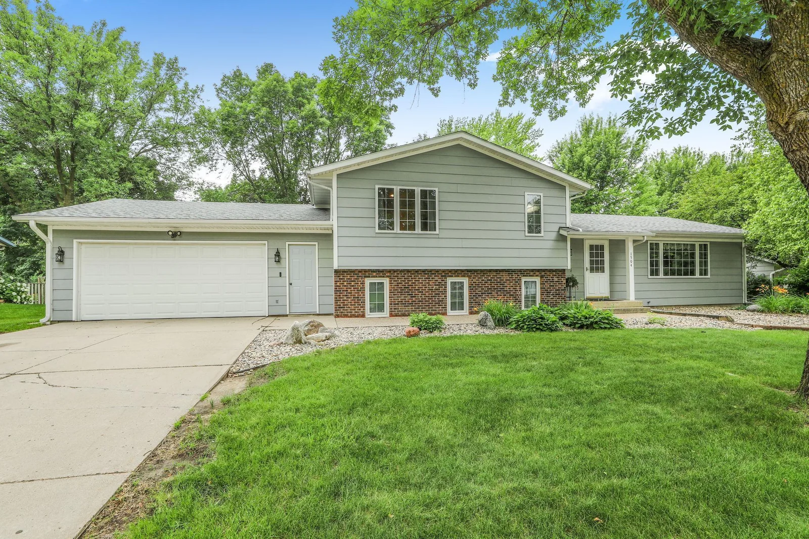 1504 11th Street, Willmar