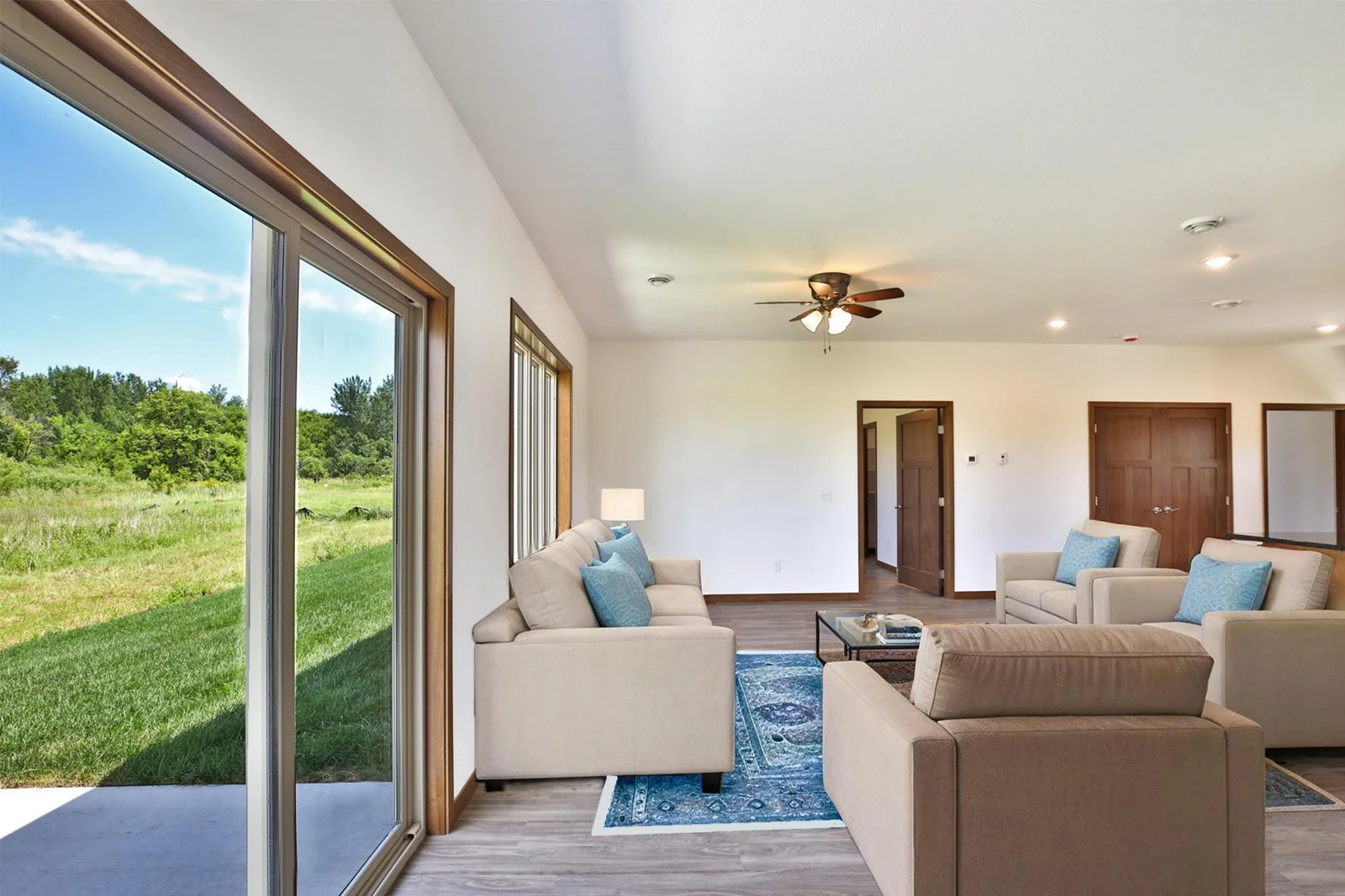 Livingroom_02_virtual_01