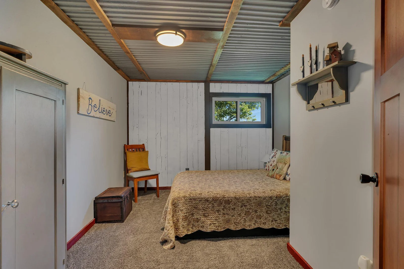 Bedroom #3 (upstairs).jpg