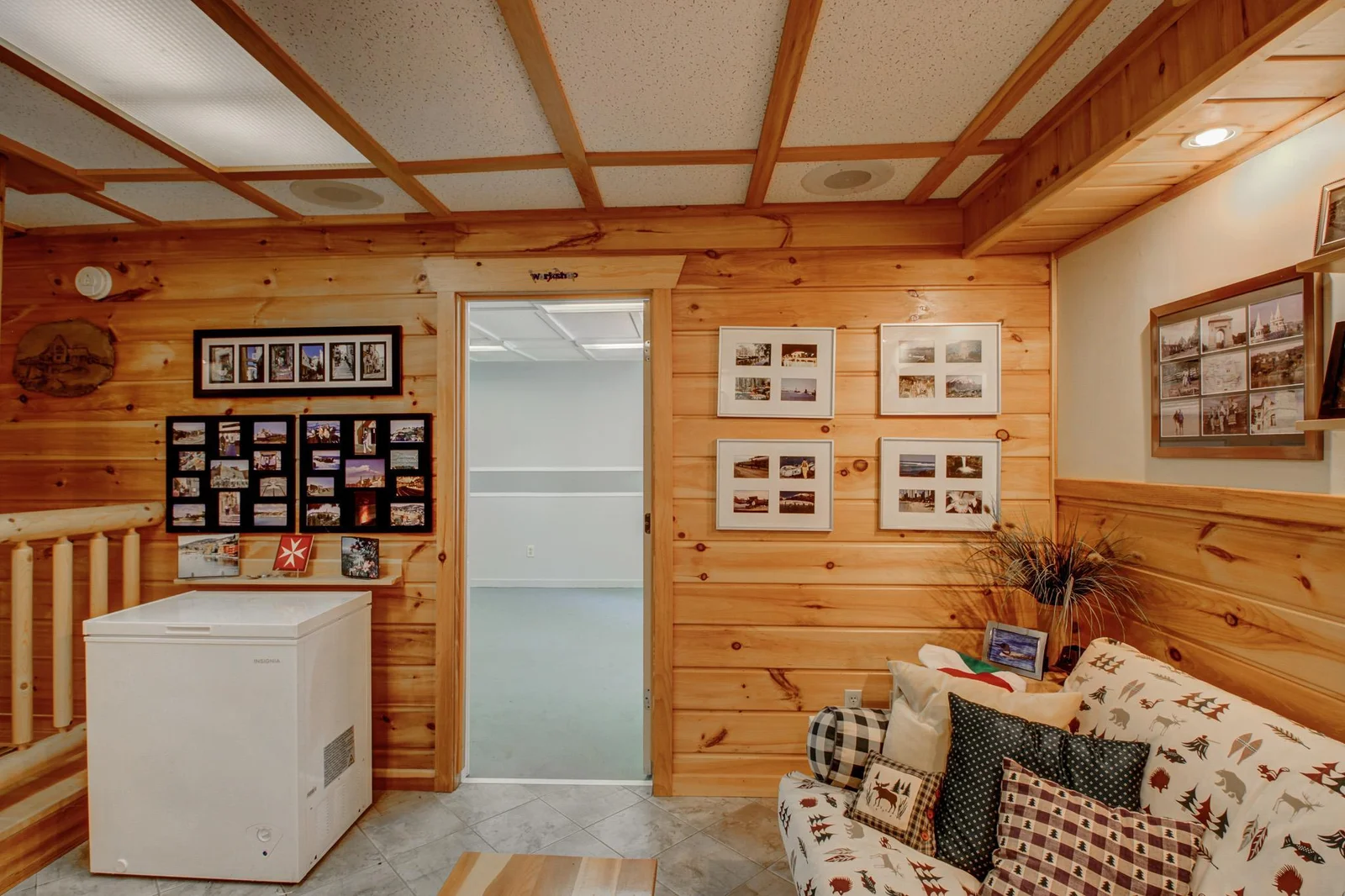 Lower level Fam Room