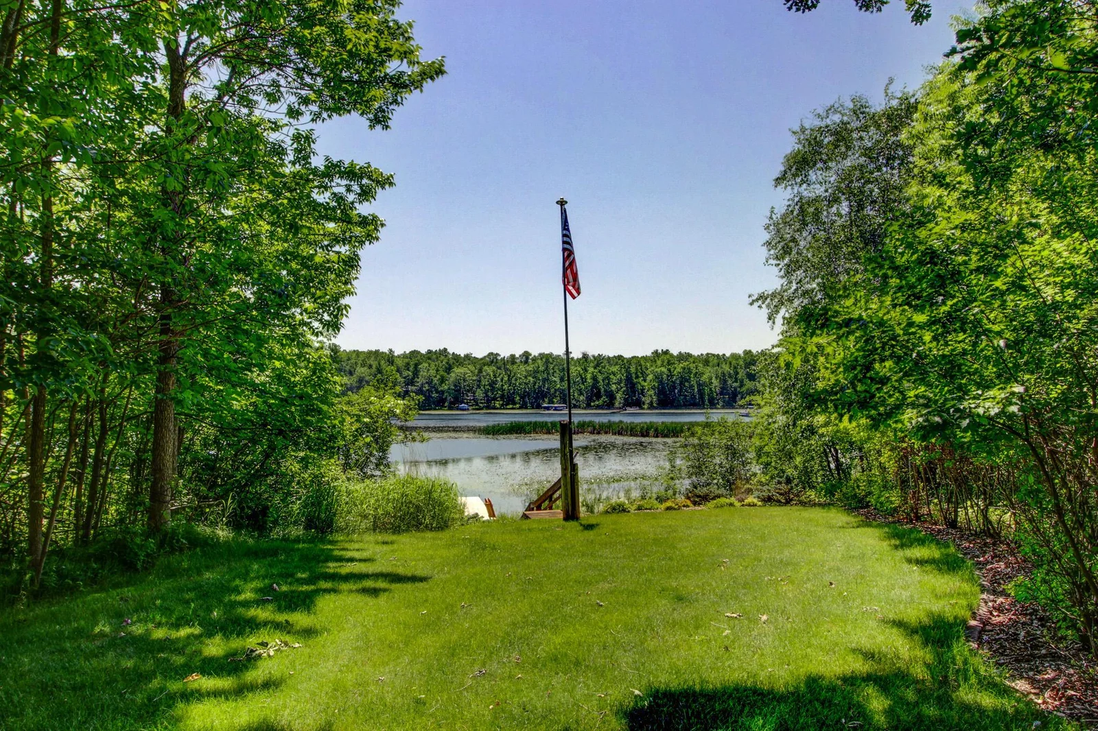 Flat Area near the lake-shore