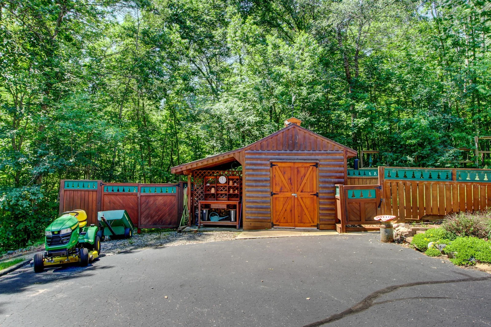 Garden Shed W-Lean-to storage