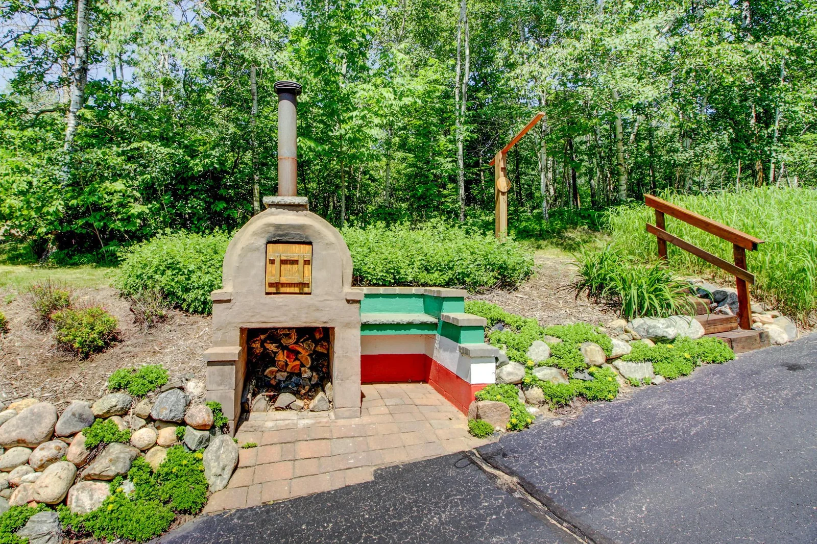Custom Wood fired Pizza Oven