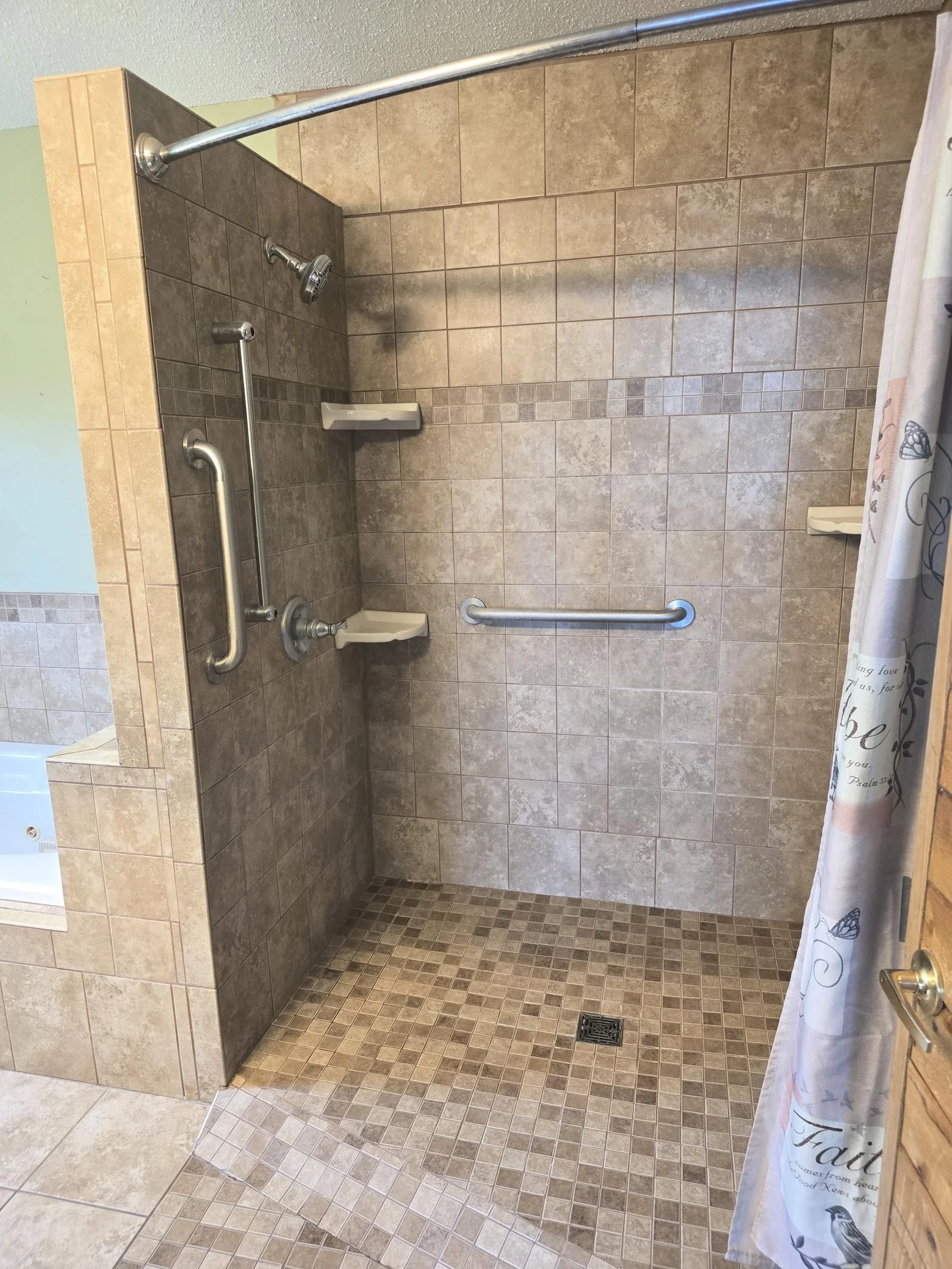 ML Bath 1b.JPG