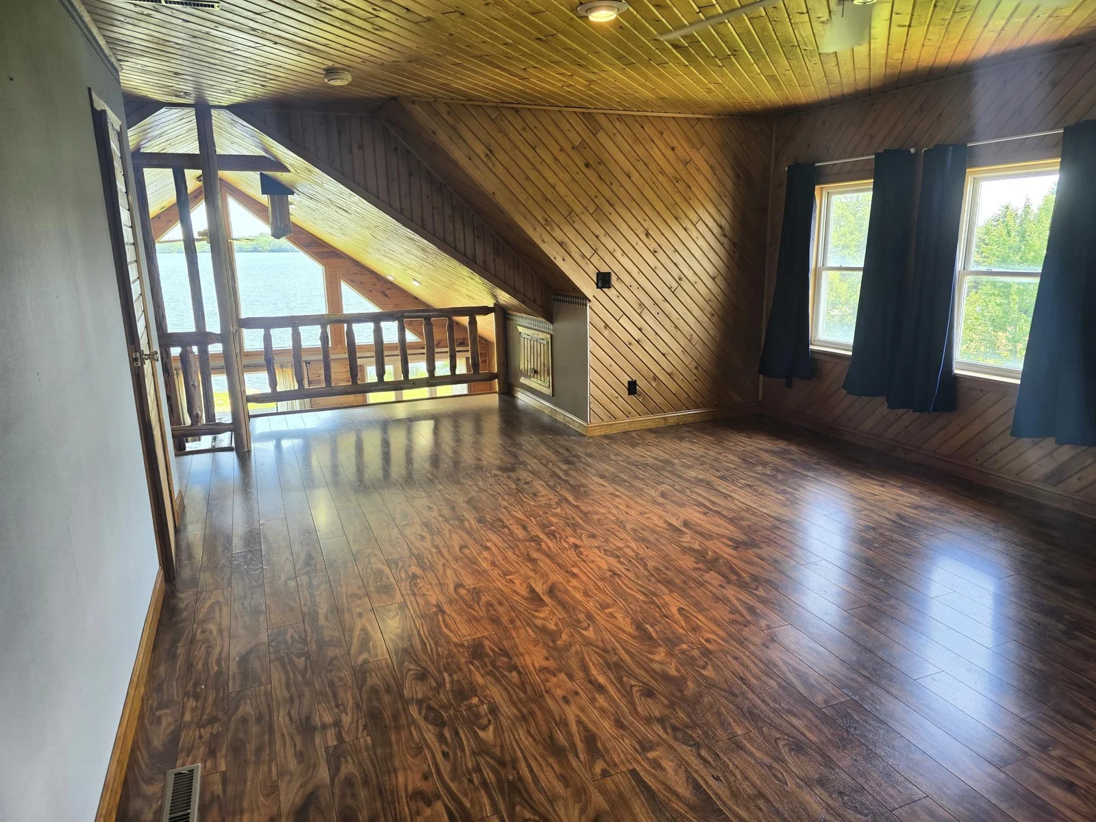 UL Loft .JPG