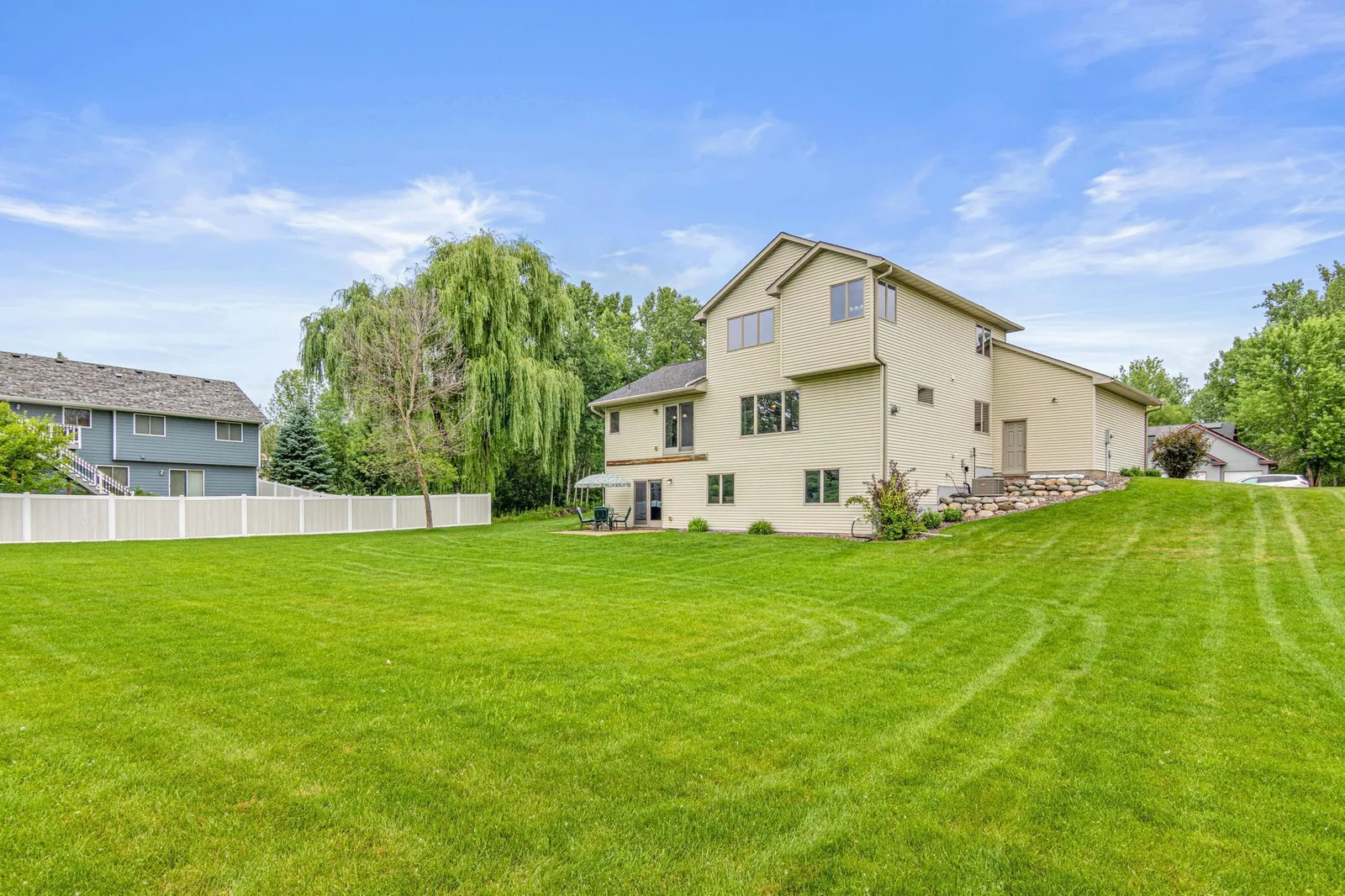 Imagine your new life here. You will appreciate all the quality in this one-owner home!
