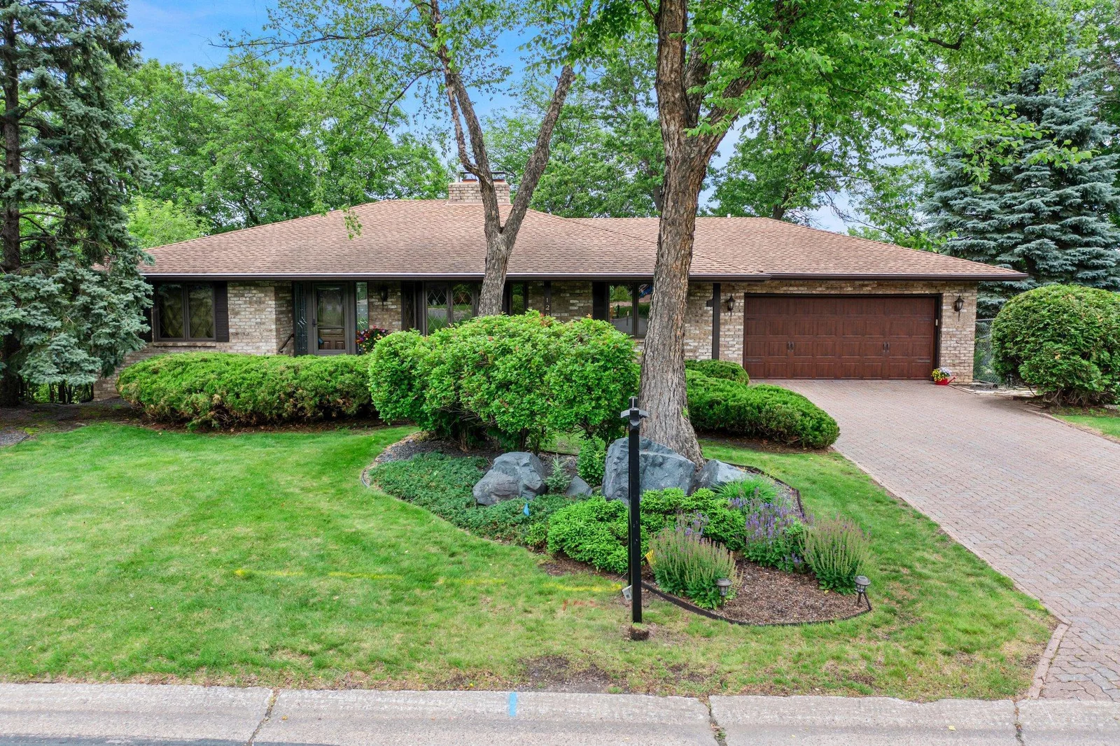 Karth Lake - Lake Front Property with beautiful sweeping views.