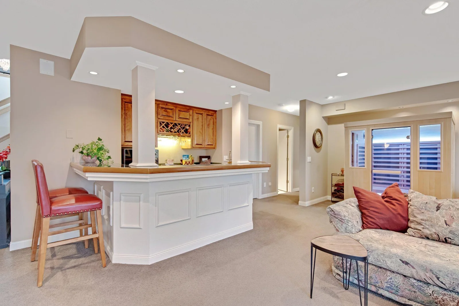 Home theatre and bar area makes for great "movie nights".