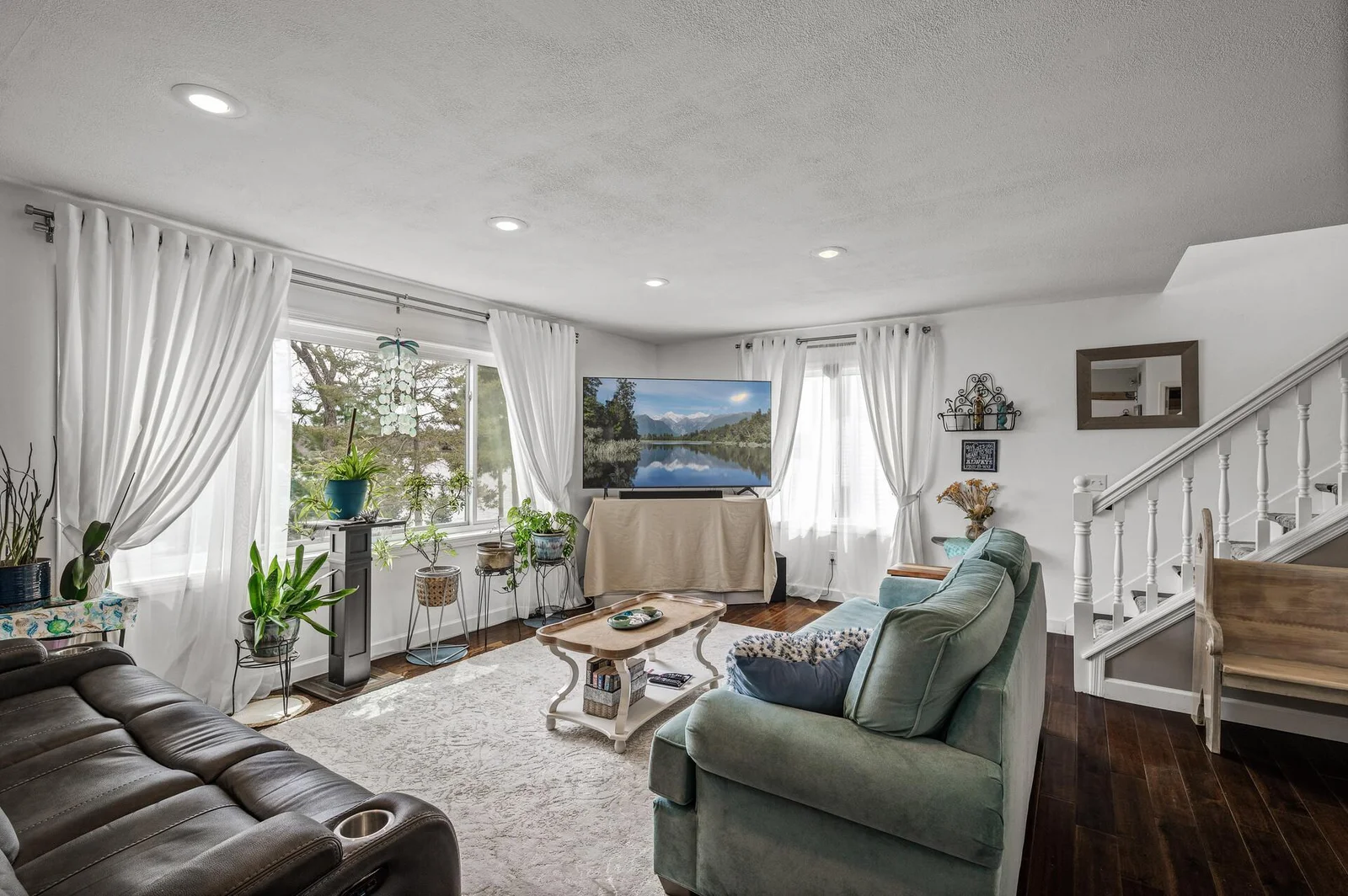 15_14320_284th_Ave_NW15_mls.jpg