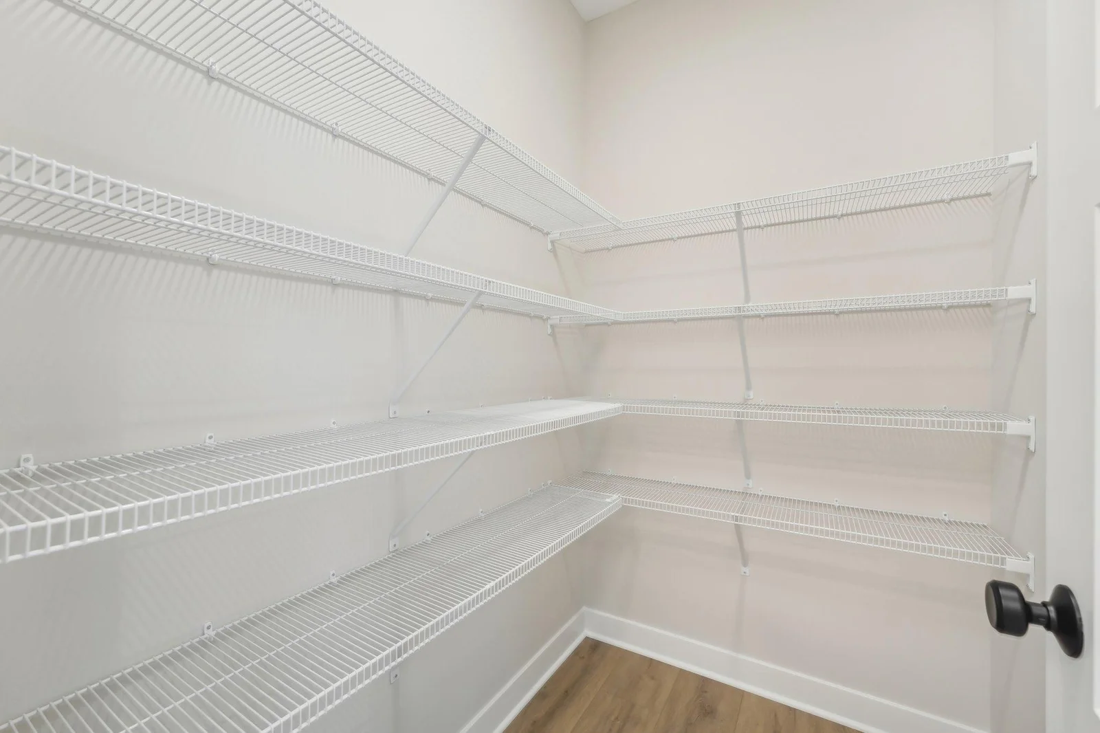 Walk-in Pantry