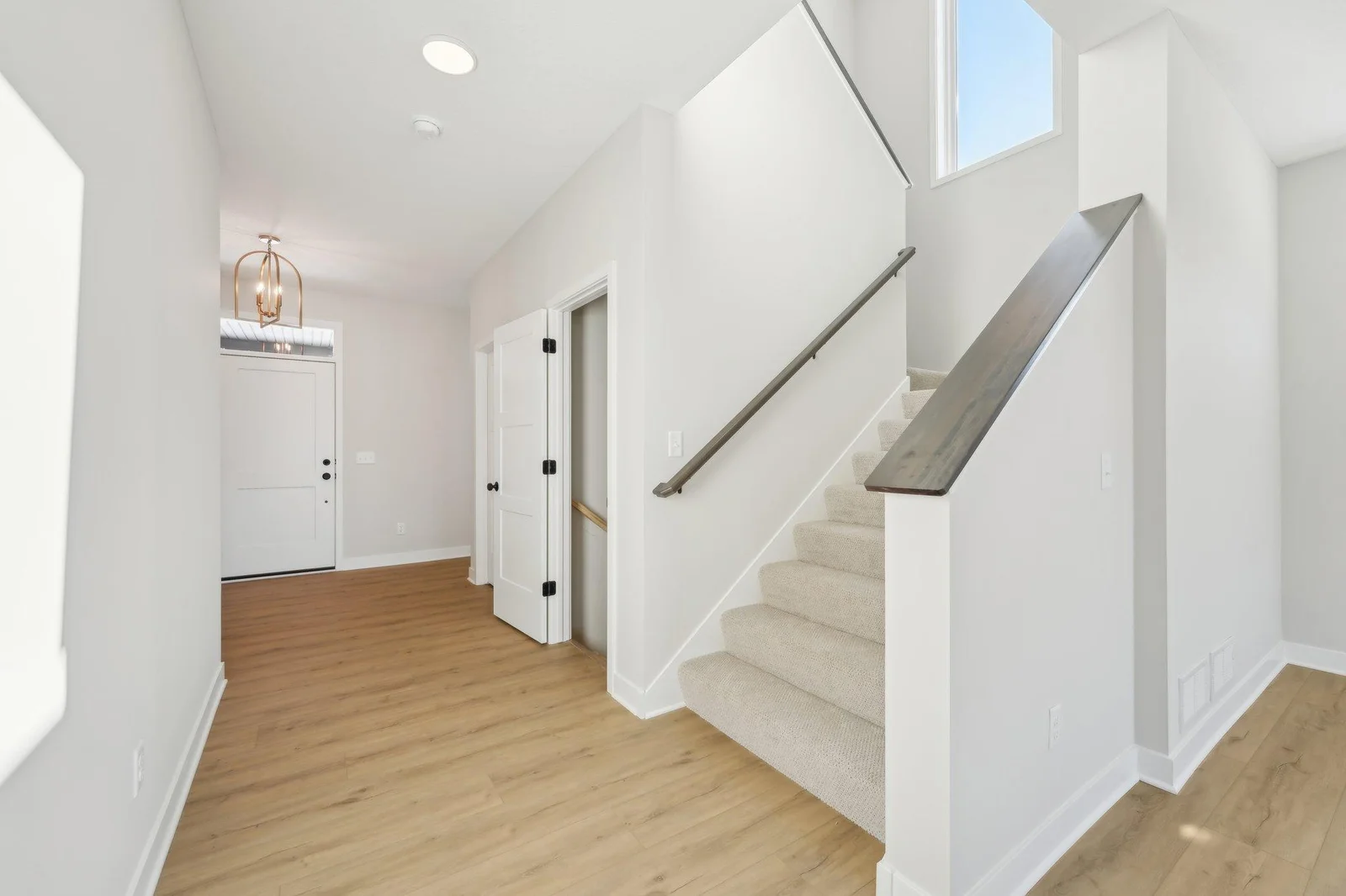 Extra wide stair case!