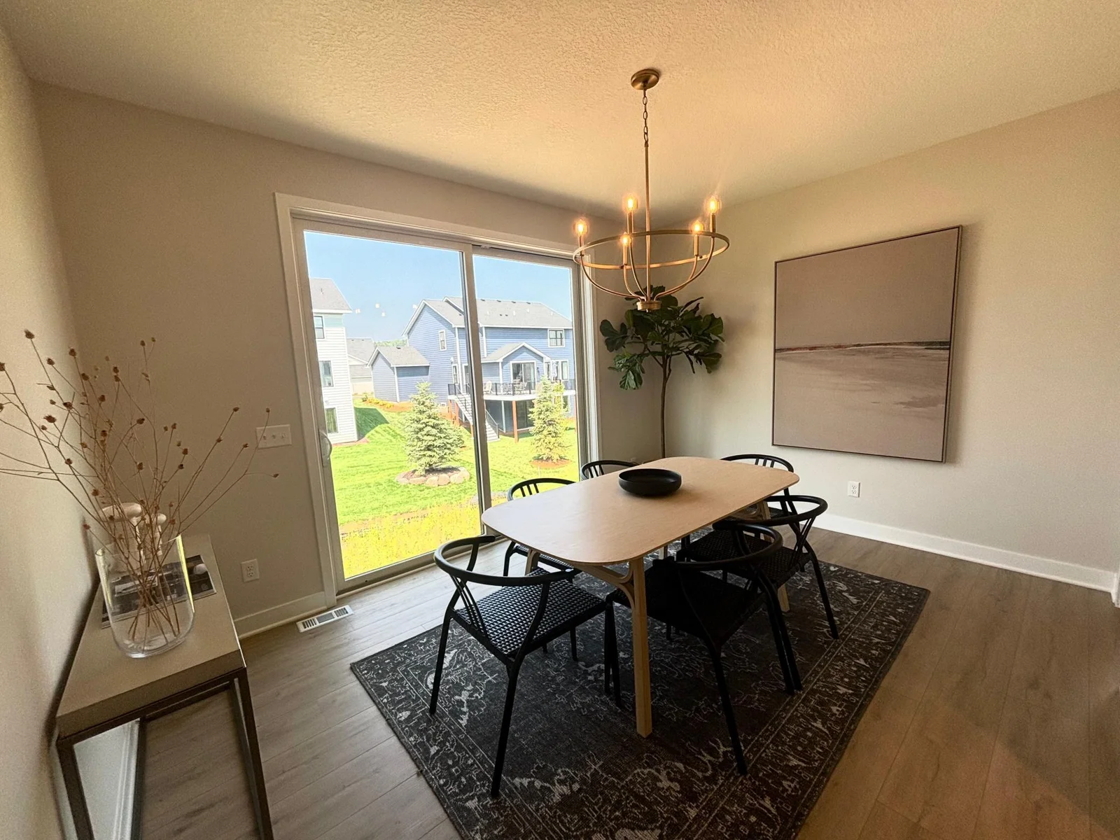 Large Dinette