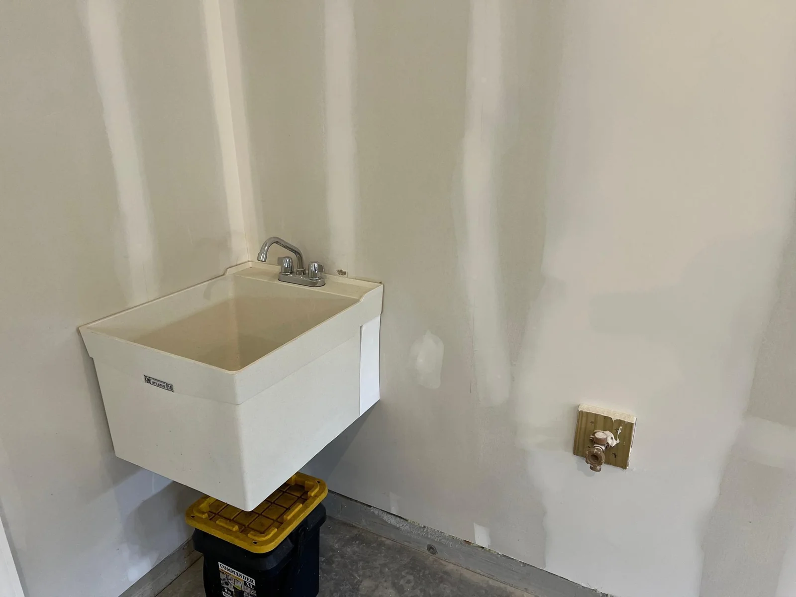 Garage sink