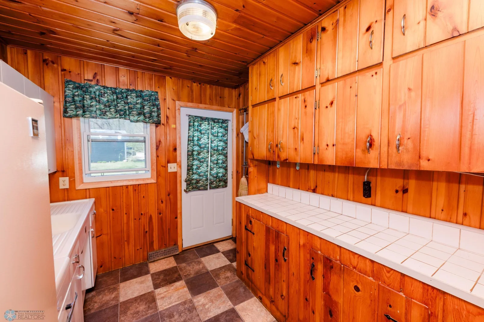 20850 Leona Beach Rd-Rochert, MN 56578-53.jpg