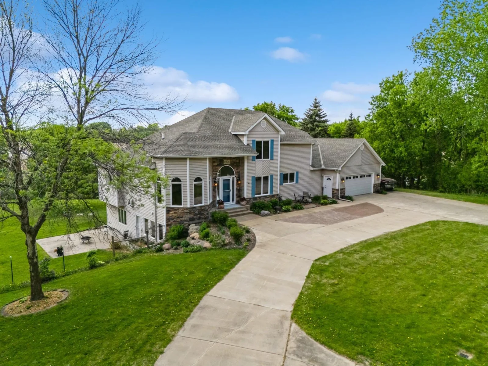 Welcome to this rare acreage opportunity backing to the wetlands of Credit River.