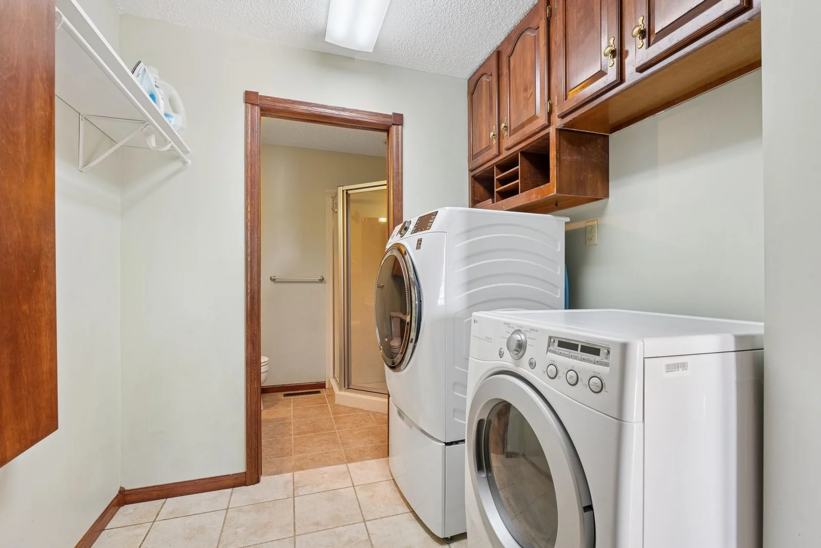 Convenient main level laundry adjacent to 3/4 bath