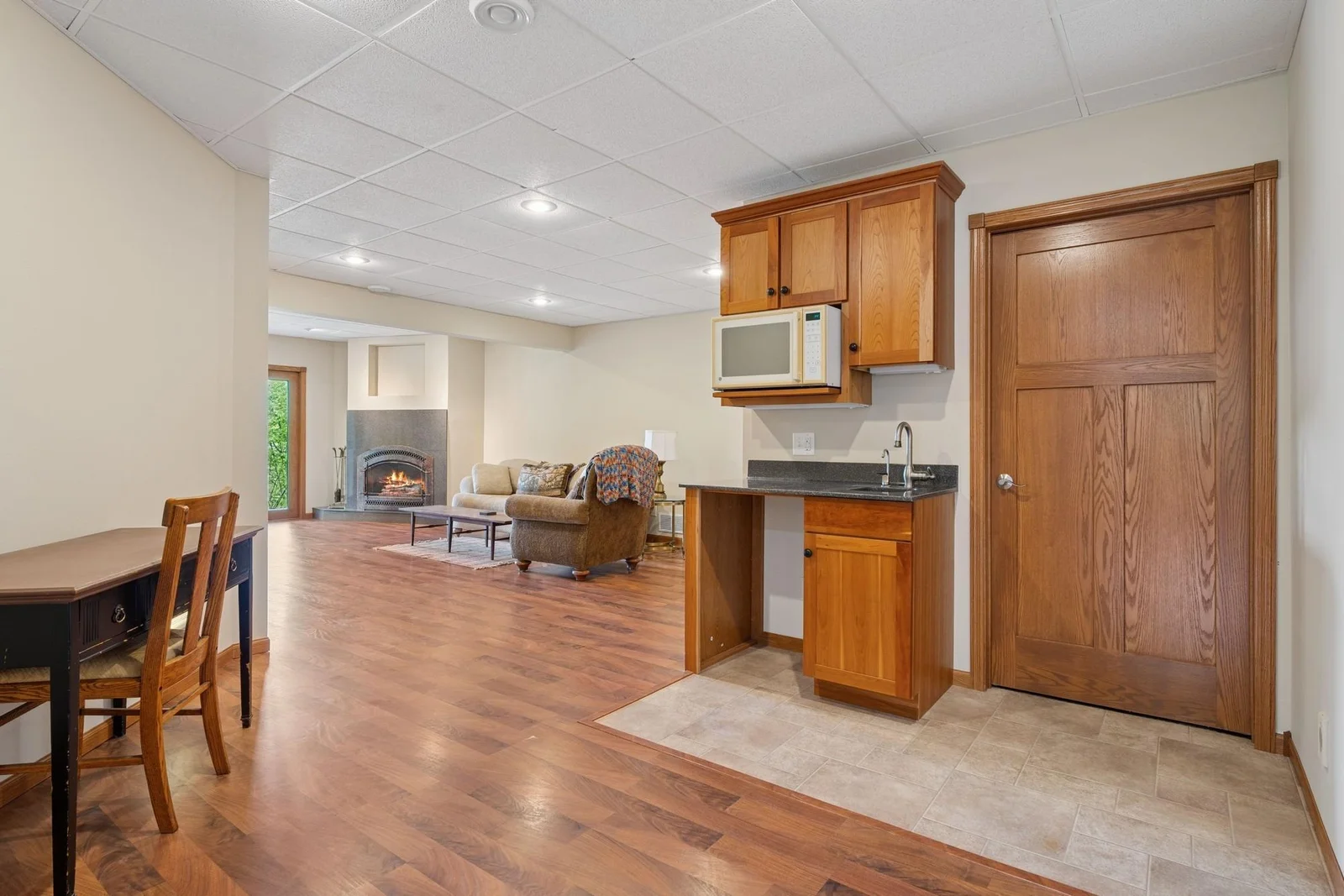 Great space for entertaining with wet bar and tons of room to spread out