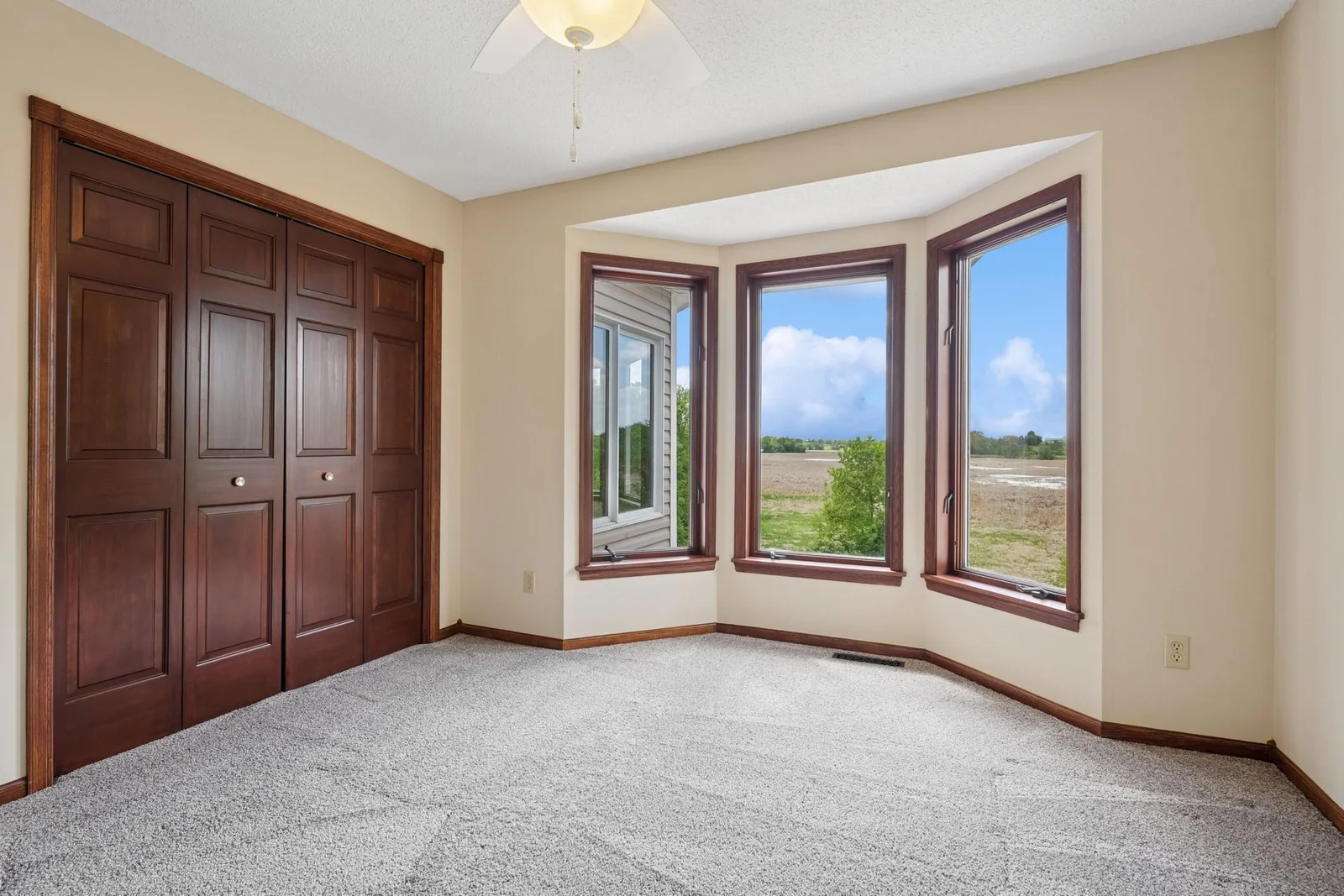 Large upper bedroom with gorgeous views overlooking Credit River wetlands