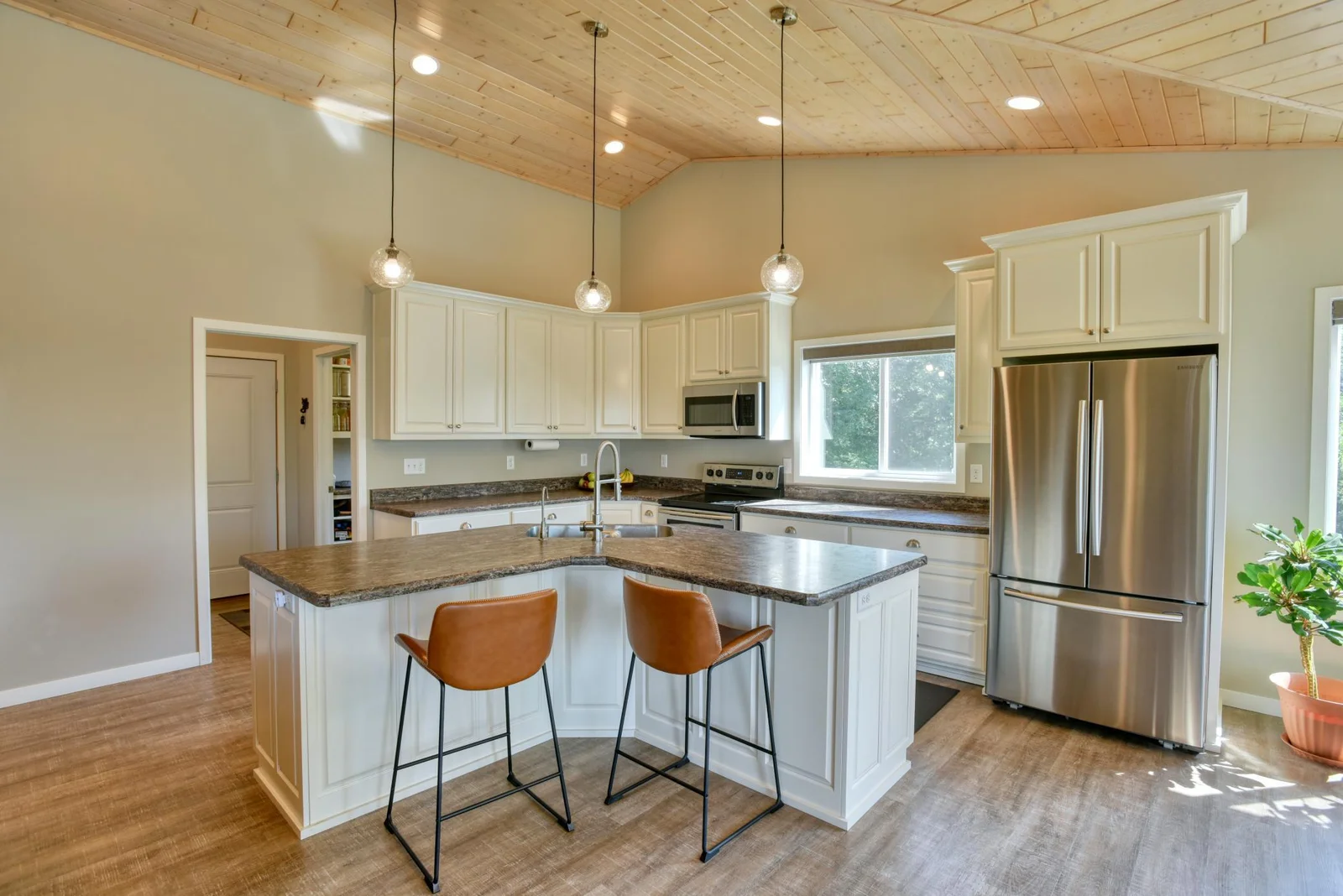 MNL_Kitchen_2308.jpg
