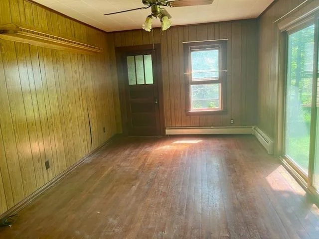 dining room.jpg