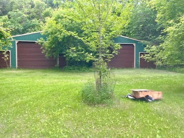 pole shed