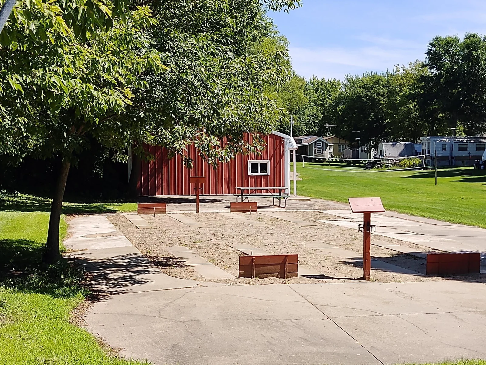 Horseshoe pits