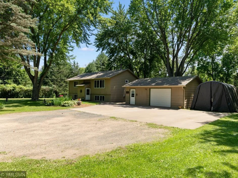 10445 215th Street Court, Scandia