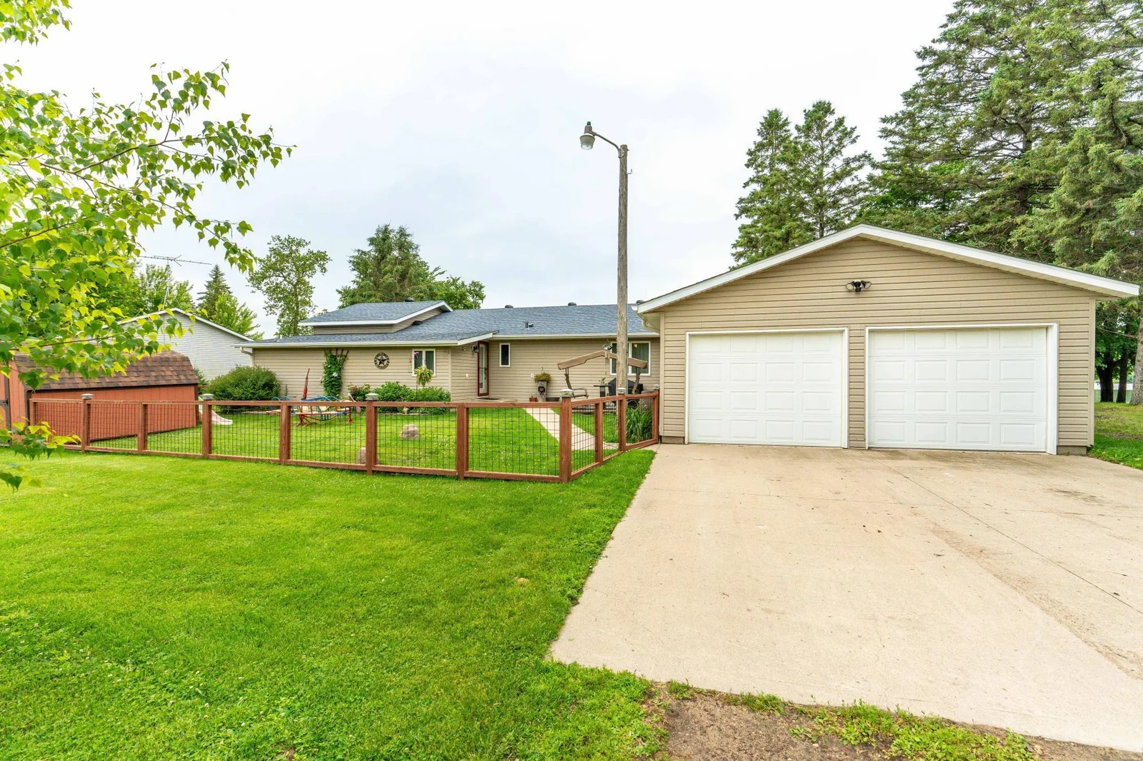32465 Clay Bank Rd from the Road