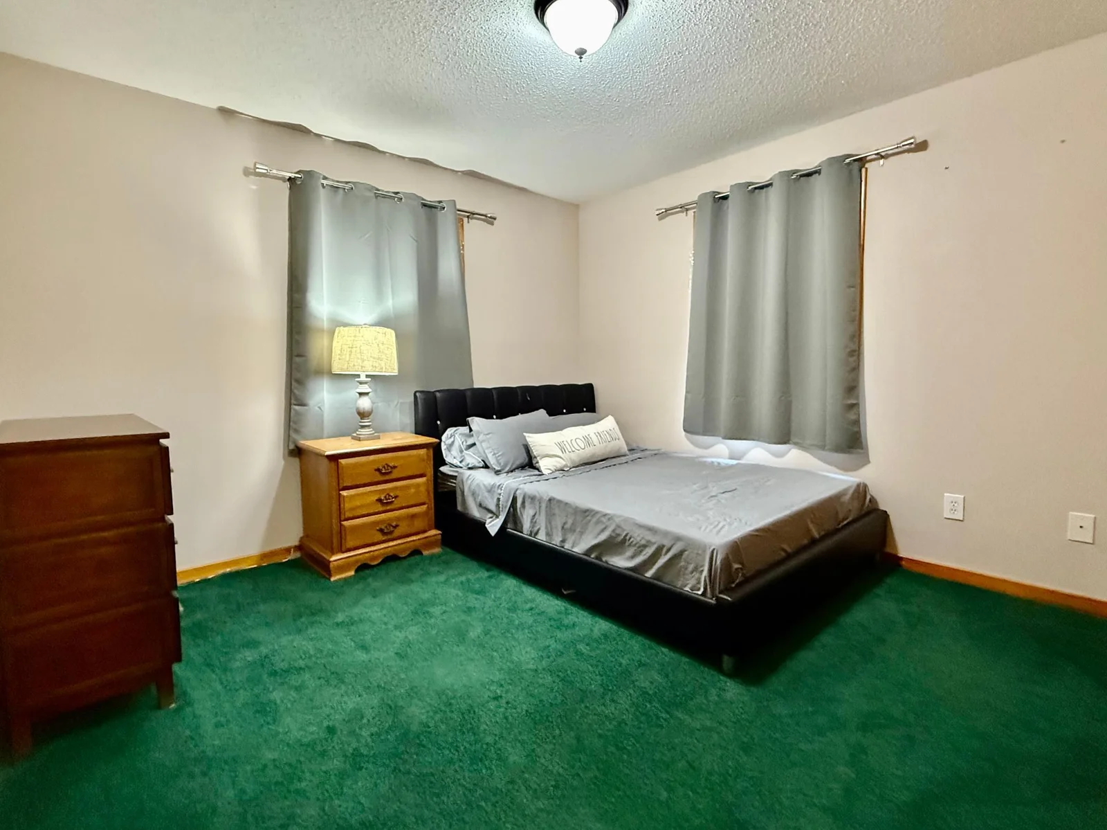 Upper Bedroom