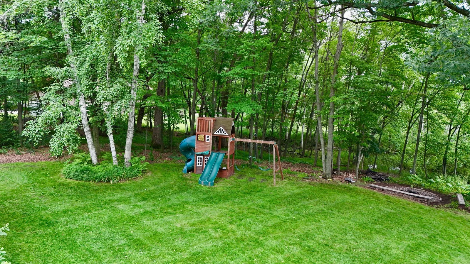 dji_fly_20250627_195440_0037_1751072183042_photo.jpg