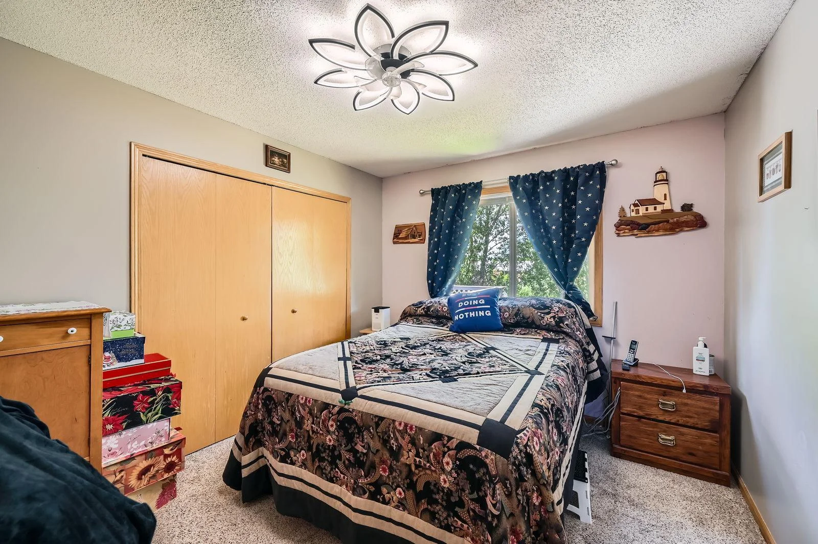 Bedroom 2- Main Floor