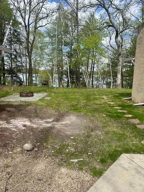 Thumbnail photo 37