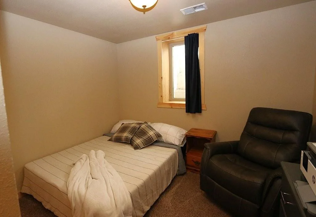 lower level bedroom 4.jpg