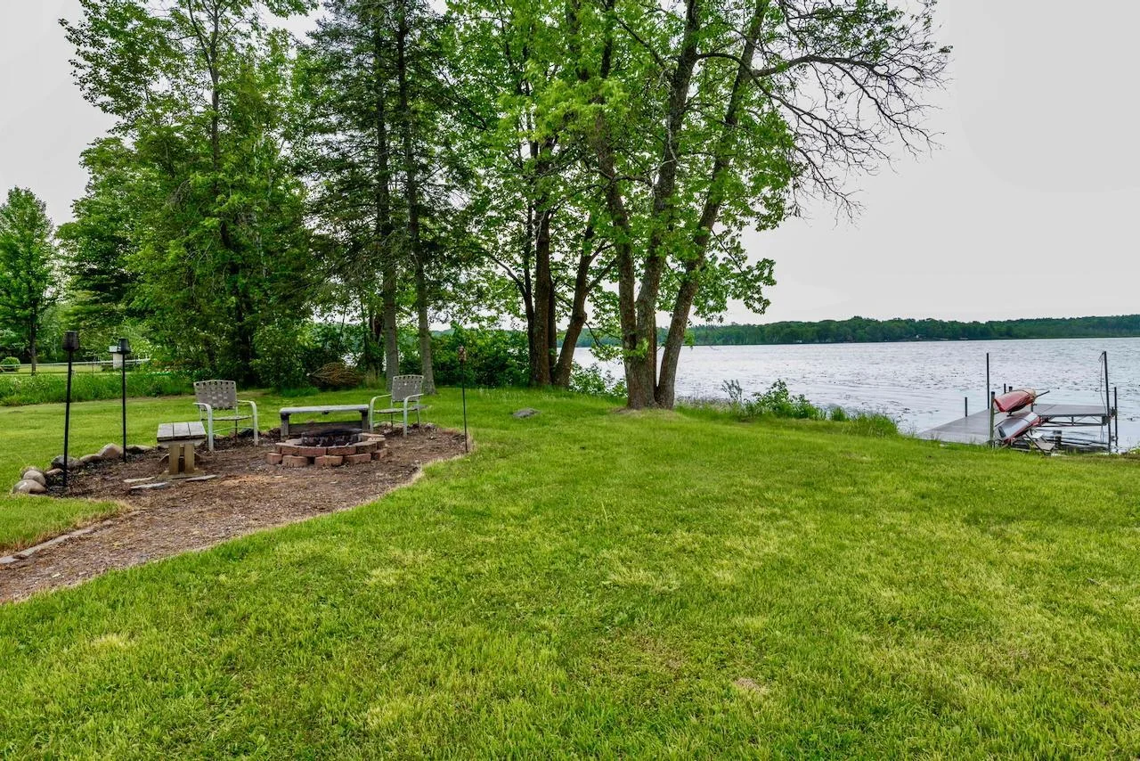 firepit and lakeview