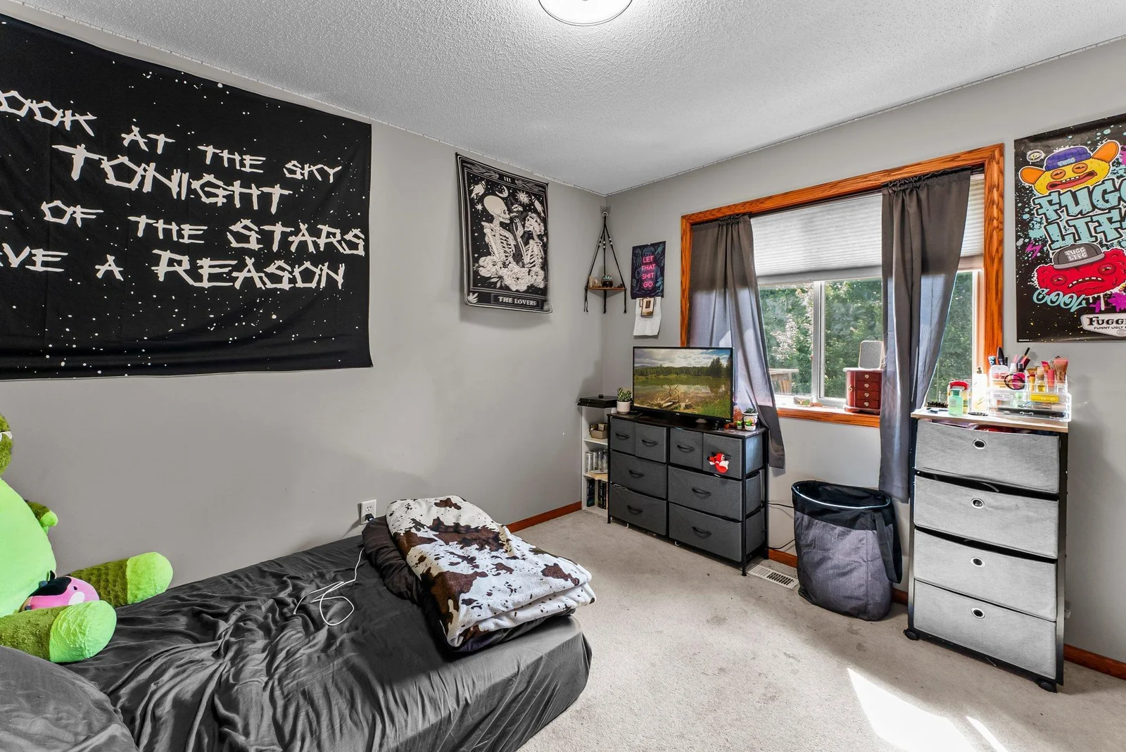 Second of 5 well lit bedrooms
